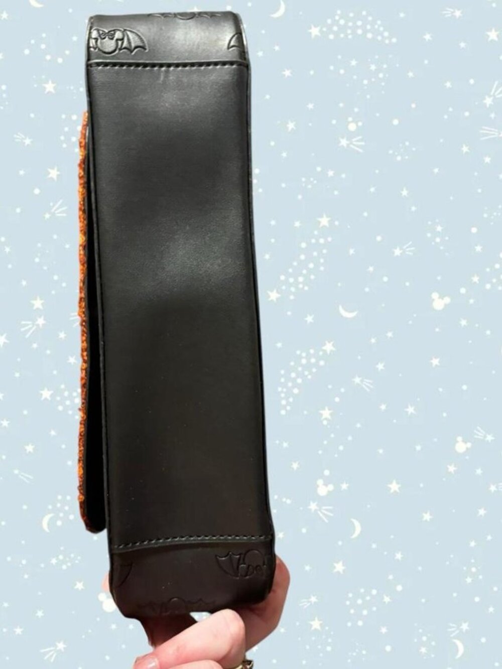 Disney x Loungefly Minnie Mouse Halloween black & orange sequin crossbody bag - Picture 3 of 7